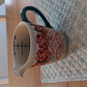 Pioneer Woman Measuring cup (4c)